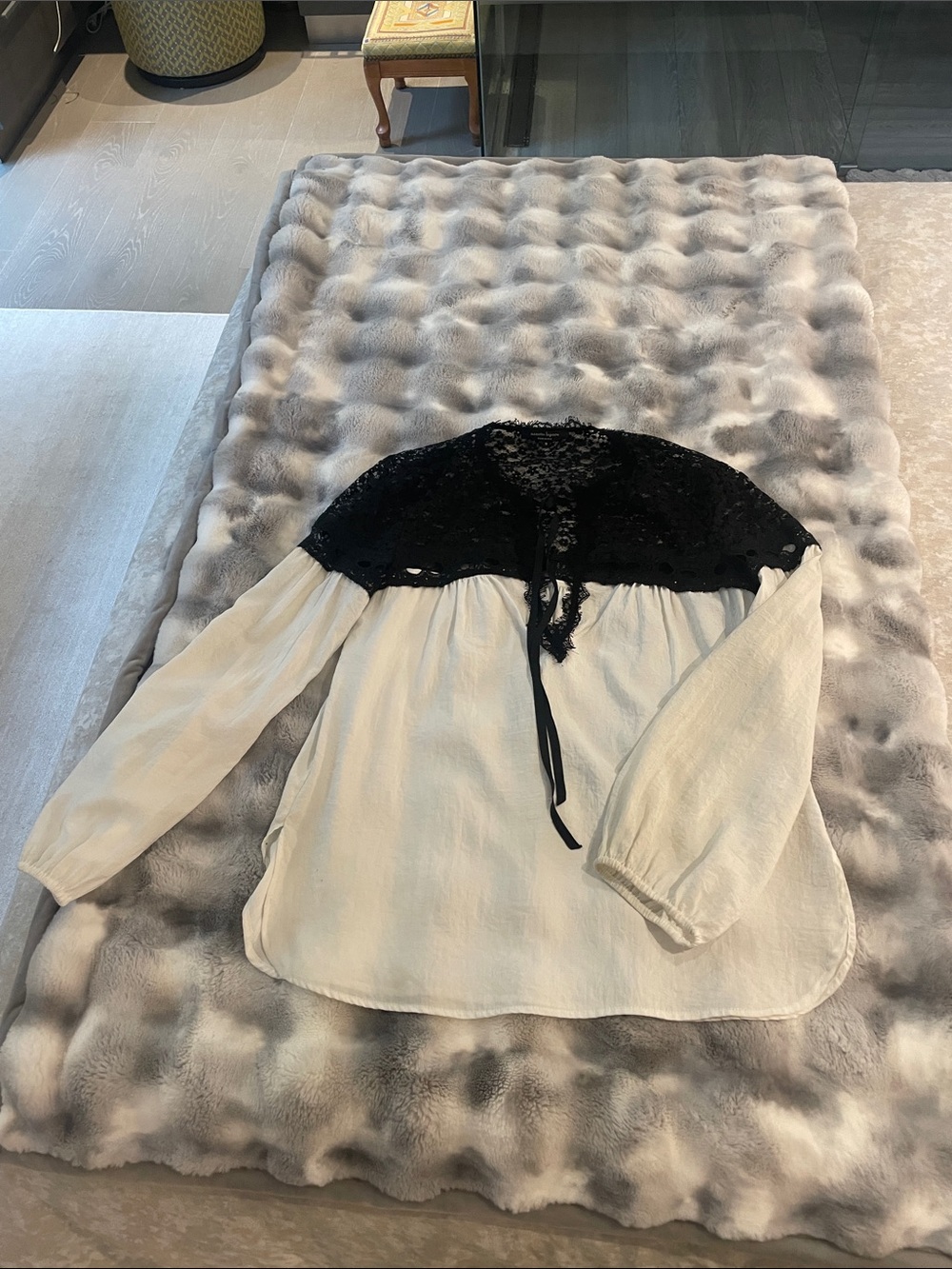Nanette Lepore Black & White Lace Yoke Peasant Blouse